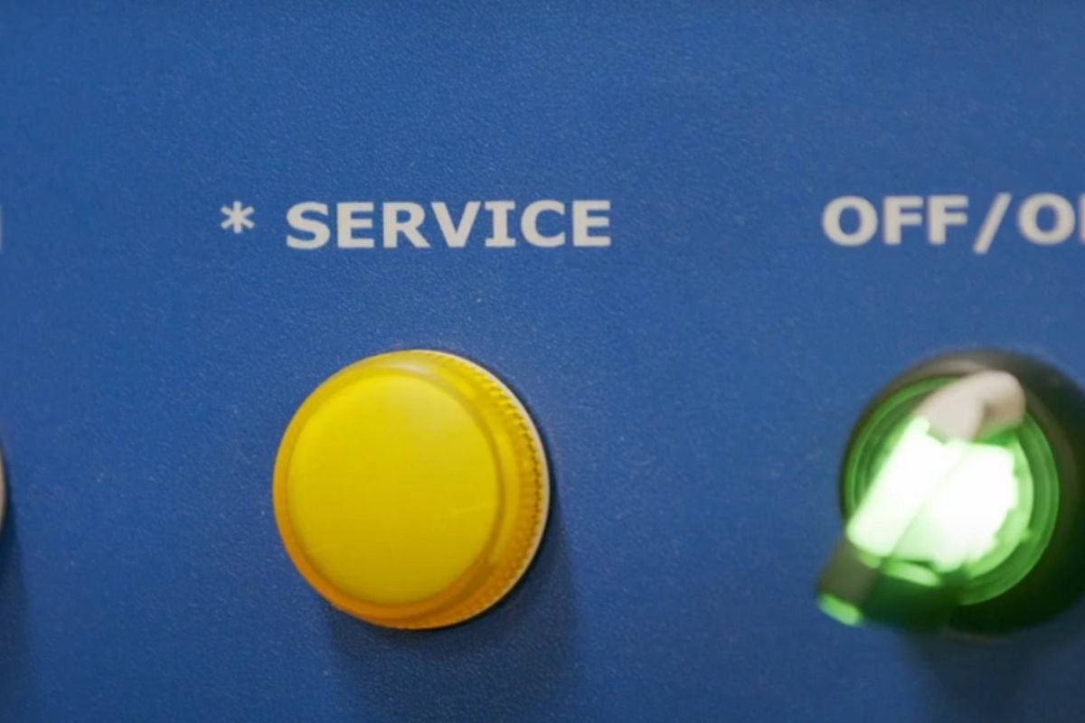 What Does an EMO III™ Oscillator Service Light Mean?